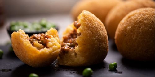 Le specialità culinarie siciliane: un viaggio tra sapori e tradizioni