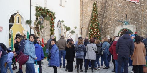 Grande successo per l’inaugurazione dei Mercatini di Natale al Castello ad Apice Vecchia!!