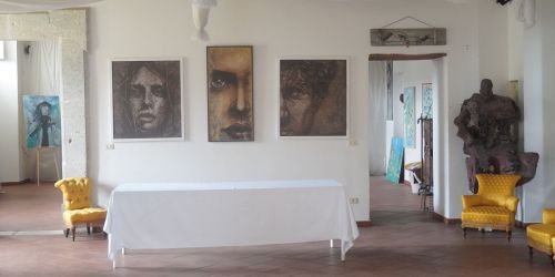 Scopri la Magia dell'Arte Contemporanea al Castello dell’Ettore!