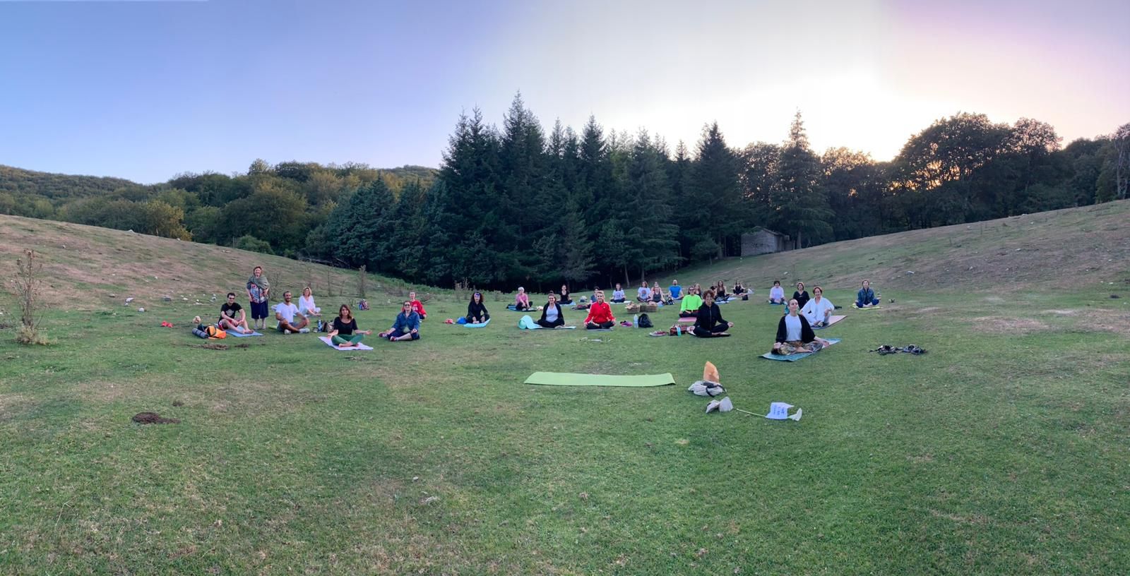 Yoga nella natura sul Monte Camposauro: benessere, respiro e silenzio
